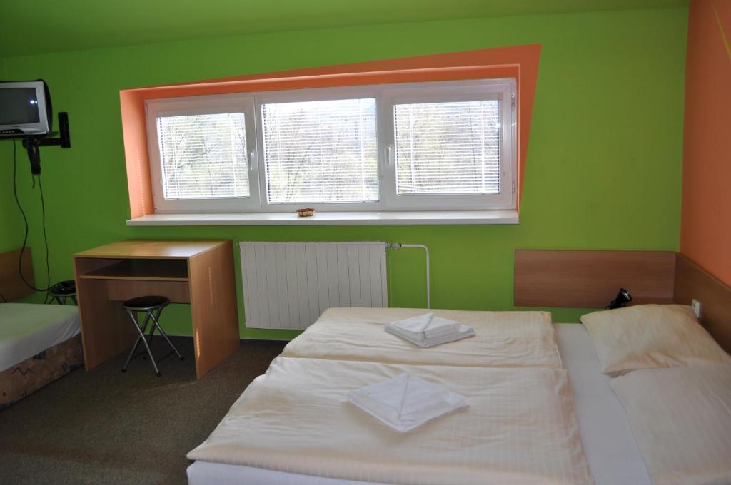 Sport Hotel Ostrov Trenčín Habitación foto